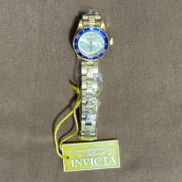 Invicta Pro Diver 4610 Women\'s Watch | Need Battery Replacement main image 4